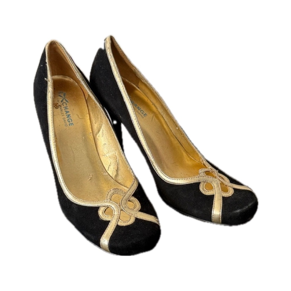 EXCHANGE Women's Heels in Black with Gold Detailing